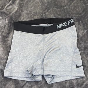 Grey peppered Nike Pro shorts